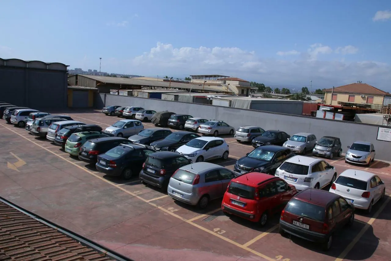 Pensionat Etna Parking Hotell Catania