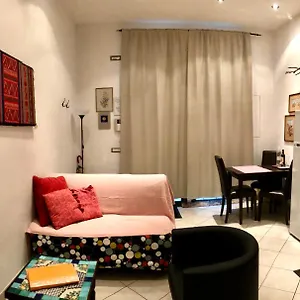  Apartment Sweet In Florence. Italy